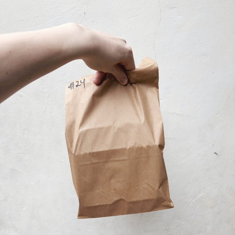 Convenient Pickup and Delivery Options for Delicious American Burgers